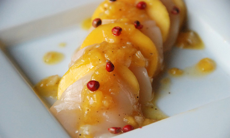 Saint Jacques à la mangue